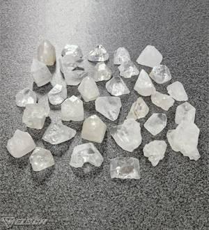 Apophyllite pointes/cristaux/pyramides qualité B / sac de 0,5 Kg